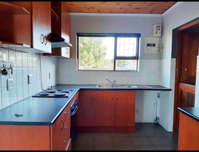 3 BEDROOM HOUSE RENTED IN CHARLO